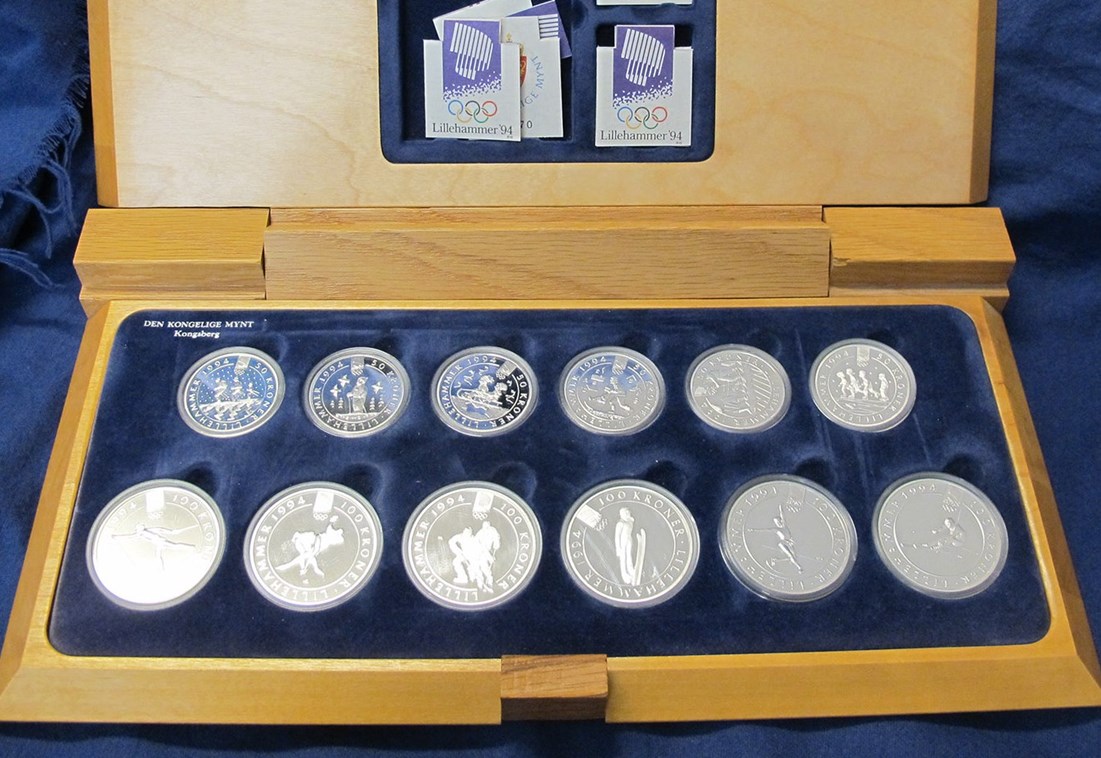 Komplette sett Lillehammer i sølv. 9 uncer rent sølv. 5 stk. sett på lager 